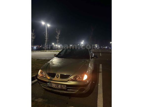 Sahibinden Renault Megane 1.6 RTE 2000 Model 