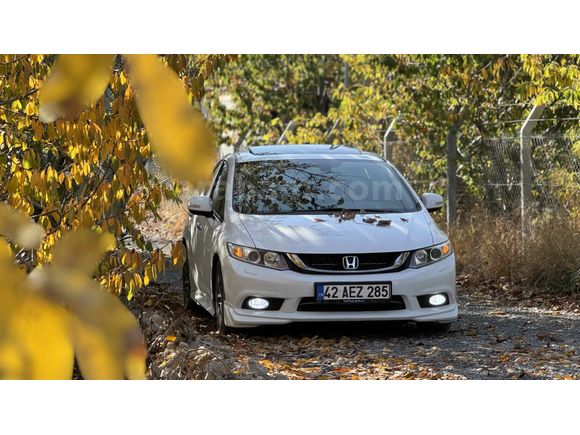 Sahibinden Honda Civic 1.6i VTEC ECO Elegance 2014 Model 