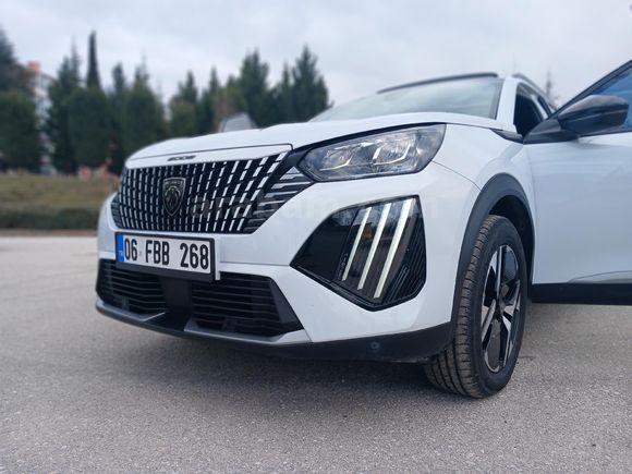 Sahibinden Peugeot 2008 1.2 PureTech Allure 2023 Model