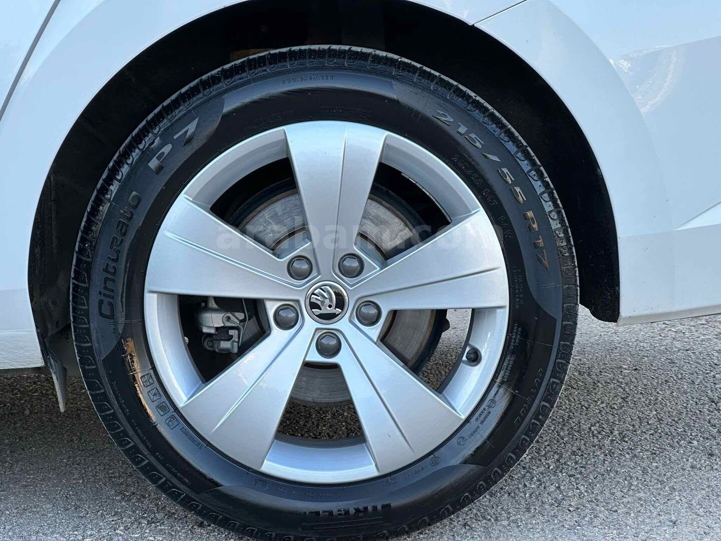 Sahibinden Skoda SuperB 1.6 TDI Style 2018 Model Bitlis 47.000 km Beyaz 3