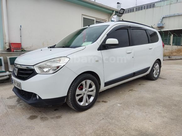 İKİNCİ SAHİBİNDEN 2015 MART ÇIKIŞLI MEMURDAN 1.5 DCI LARUETTA EN FULU EN TUTULANI HATASIZ DEGİŞENSİZ BOYASIZ 7 KİŞİLİK TERTEMİZ FUL SERVİS BAKIMLI