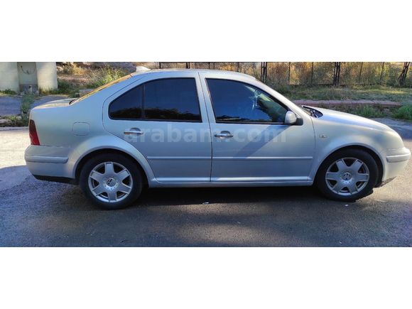Sahibinden Volkswagen Bora 1.6 2000 Model