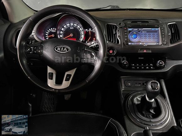 HATASIZ! 2011 MODEL KİA SPORTAGE CAM TAVAN DERİ KOLTUK
