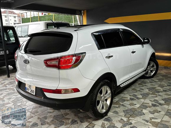 HATASIZ! 2011 MODEL KİA SPORTAGE CAM TAVAN DERİ KOLTUK