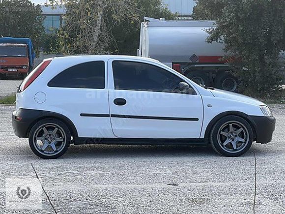 SUNGUROĞLU GARAGE'DEN2004 OPEL CORSA VAN 1.3CDTI