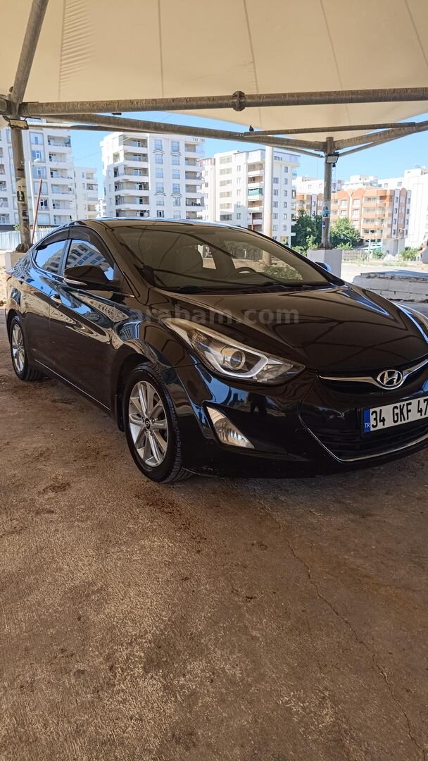 Sahibinden Hyundai Elantra 1.6 CRDi Elite 2015 Model Şanlıurfa 242.500 km Siyah 3