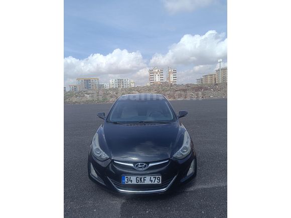 Sahibinden Hyundai Elantra 1.6 CRDi Elite 2015 Model  237.000 km Siyah