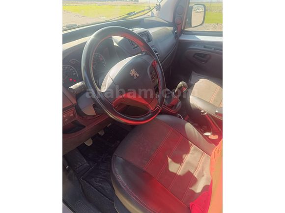Sahibinden Peugeot Bipper 1.3 HDI 2014 Model  190.000 km Gri