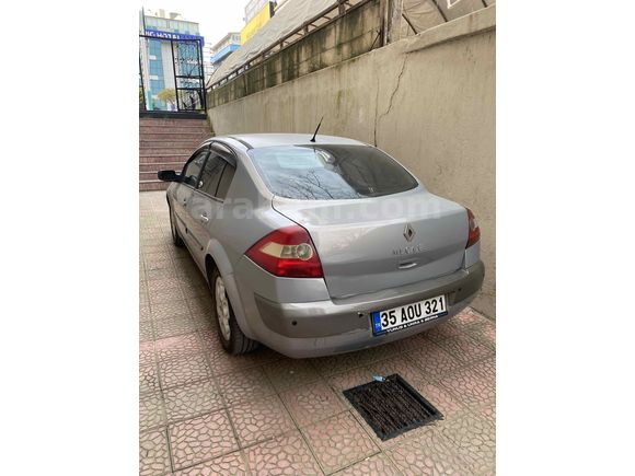 Sahibinden Renault Megane 1.6 Dynamique 2004 Model 