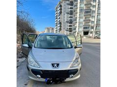 Sahibinden Peugeot 307 1.4 Comfort 2006 Model 