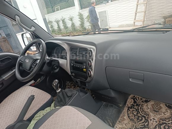 Sahibinden Kia Bongo K2500 DLX 