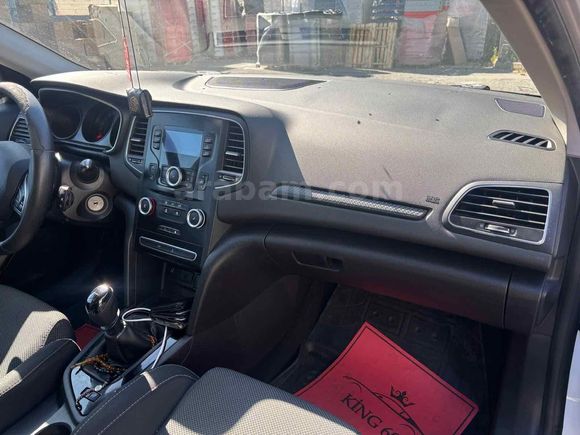 Sahibinden Renault Megane 1.3 TCe joy 2020 Model 