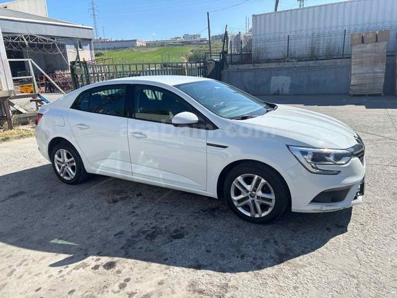 Sahibinden Renault Megane 1.3 TCe joy 2020 Model 