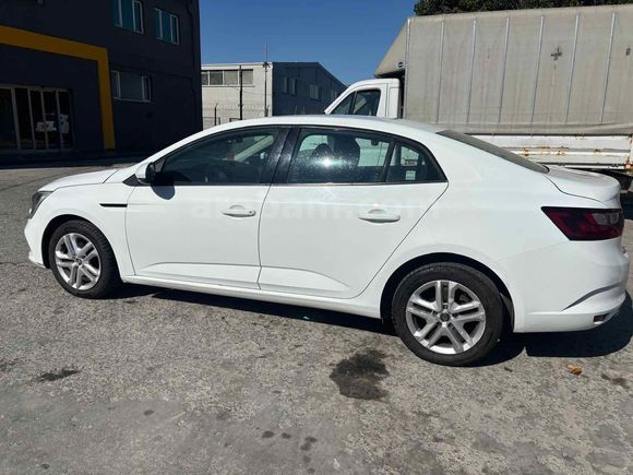 Sahibinden Renault Megane 1.3 TCe joy 2020 Model 
