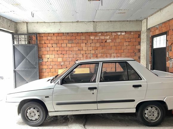 Sahibinden Renault R 9 1.4 Broadway 1998 Model 