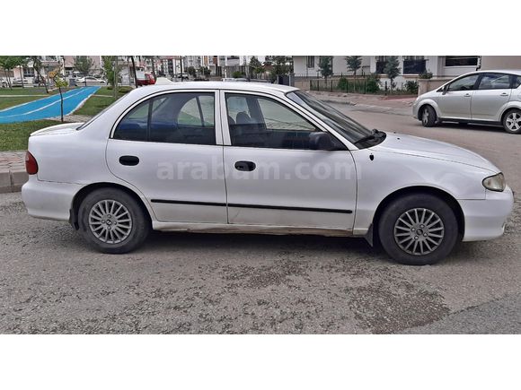 Sahibinden Hyundai Accent 1.5 GLS 1998 Model