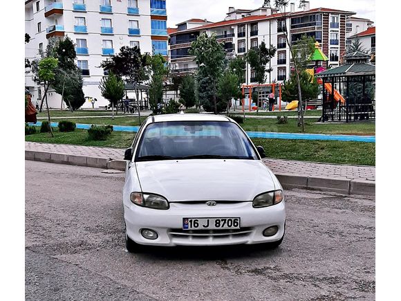 Sahibinden Hyundai Accent 1.5 GLS 1998 Model