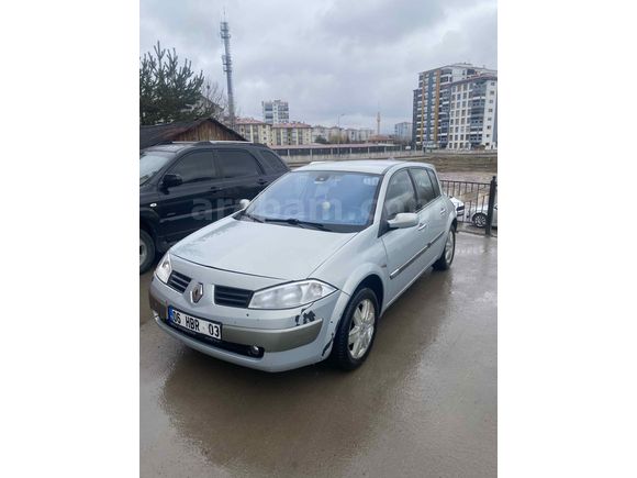 Sahibinden Renault Megane 1.6 Dynamique 2004 Model 