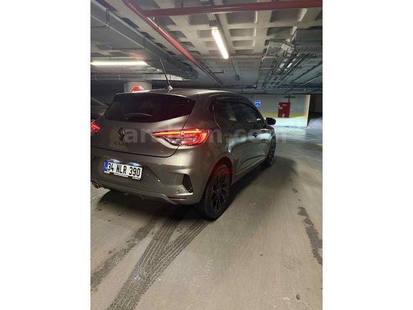 Sahibinden Renault Clio 1.0 TCe Techno Esprit Alpine 2025 Model 