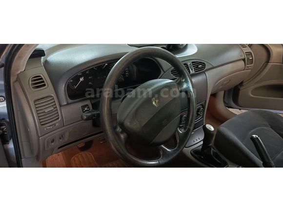 Sahibinden Renault Laguna 1.6 Expression 2003 Model