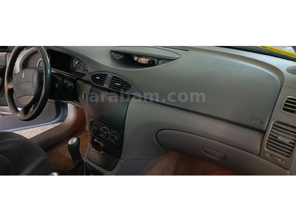 Sahibinden Renault Laguna 1.6 Expression 2003 Model