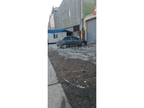 Memurdan Hyundai Accent era orjinal km çoğu yeri orjinal
