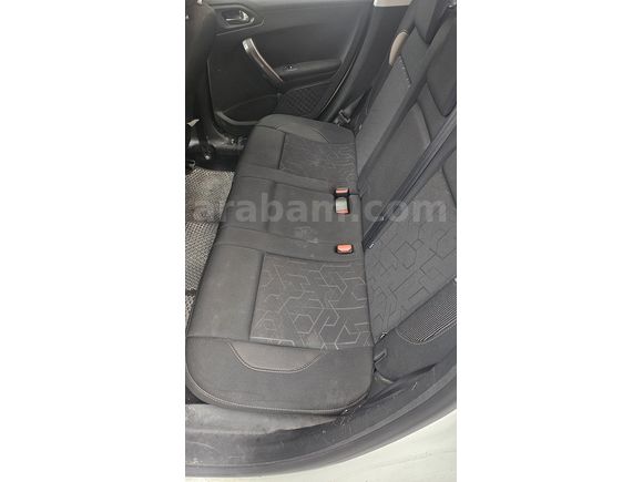 Sahibinden Peugeot 2008 1.6 e-HDi Active 2014 Model