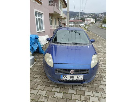 Sahibinden Fiat Punto 1.3 Multijet Dynamic 2007 Model dört lastik 2023 tarihli yeni degisti Zincir bakımı yeni yapıldı.hasar kaydı yok