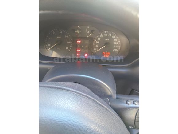 Sahibinden Renault Megane 1.6 RTA 2000 Model