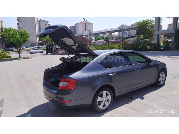 Sahibinden Skoda Octavia 1.2 TSI Optimal 2015 Model  136.000 km Füme