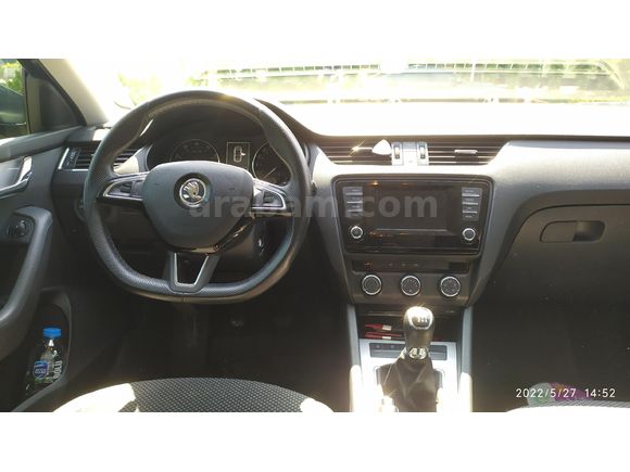 Sahibinden Skoda Octavia 1.2 TSI Optimal 2015 Model  136.000 km Füme