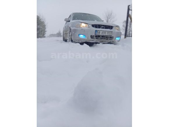 Sahibinden Hyundai Accent 1.3 LX 2000 Model