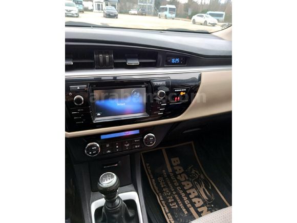 Sahibinden Toyota Corolla 1.4 D-4D Advance 2015 Model