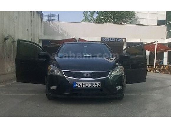 Sahibinden Kia Ceed 1.6 CRDi Cool 2011 Model