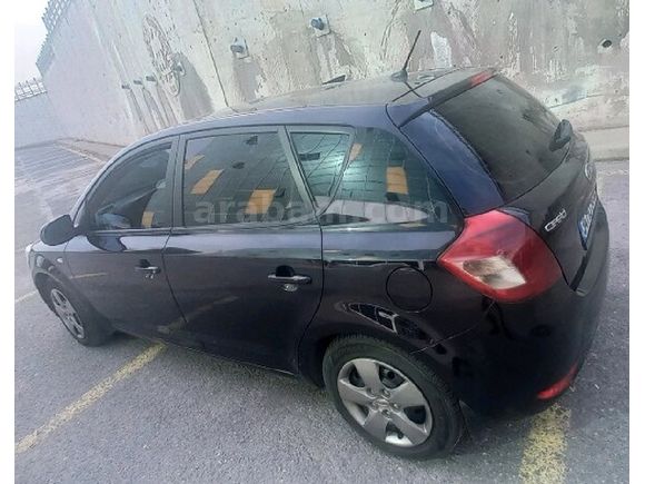 Sahibinden Kia Ceed 1.6 CRDi Cool 2011 Model