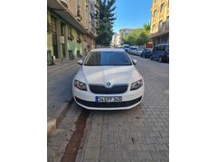 ACİL Sahibinden Skoda Octavia 1.6 TDI Ambition 2016 Model  130.000km Beyaz