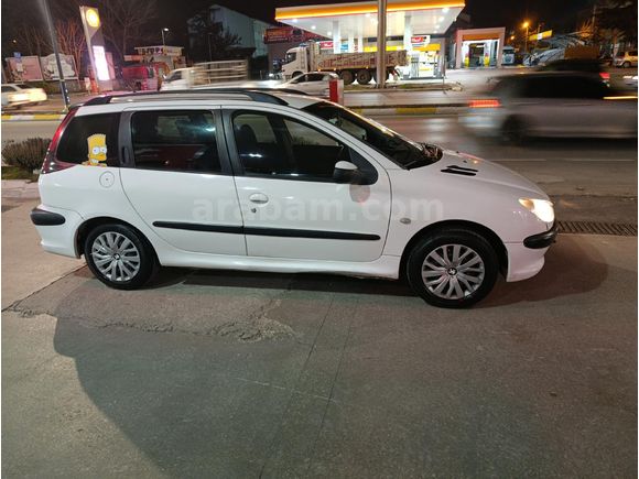 Sahibinden Peugeot 206 1.4 HDi XT 2004 Model Isparta 240.000 km