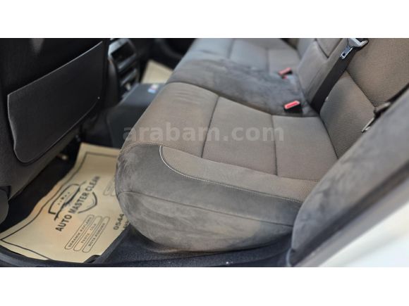 Sahibinden BMW 5 Serisi 520i M Sport 2015 Model  242000 km Beyaz