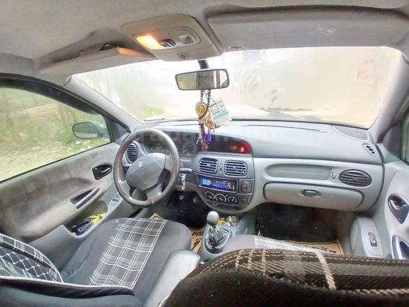 Sahibinden Renault Megane 1.6 RXT 2001 Model