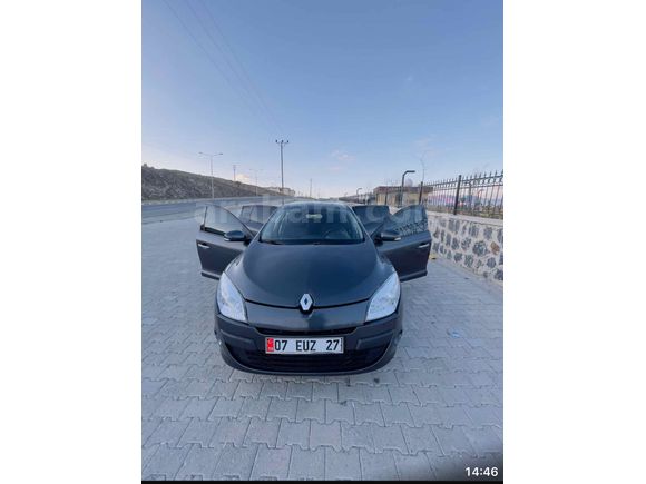 Sahibinden Renault Megane 1.5 dCi Dynamique 2012 Model 