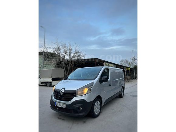 Sahibinden Renault Trafic 1.6 DCI Grand Confort 2015 Model