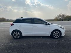 Sahibinden Hyundai i20 1.4 MPI Style 2016 Model 