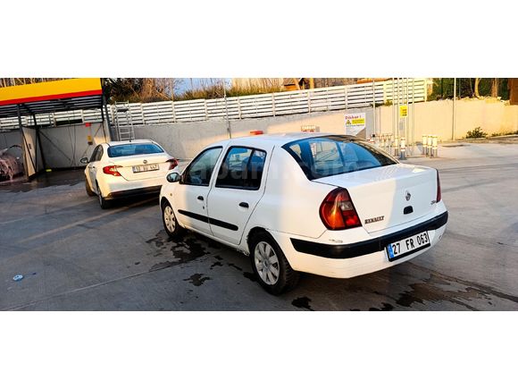 Sahibinden Renault Clio 1.5 dCi Authentique 2003 Model  309.000 km Beyaz