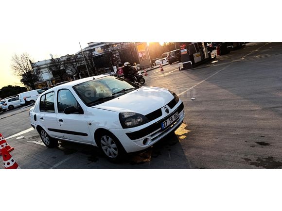 Sahibinden Renault Clio 1.5 dCi Authentique 2003 Model  309.000 km Beyaz