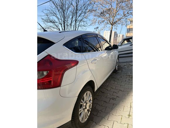 Sahibinden Ford Focus 1.6 Ti-VCT Titanium 2012 Model 