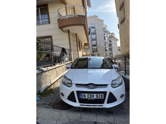 Sahibinden Ford Focus 1.6 Ti-VCT Titanium 2012 Model 