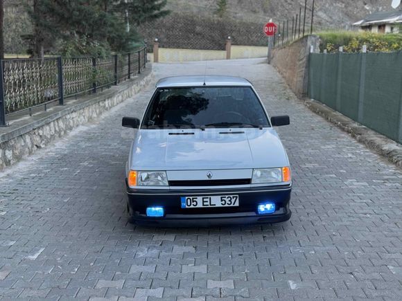 Sahibinden Renault R 9 1.4 Broadway 1993 Model 
