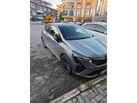Sahibinden Renault Clio 1.0 TCe Techno Esprit Alpine 2025 Model