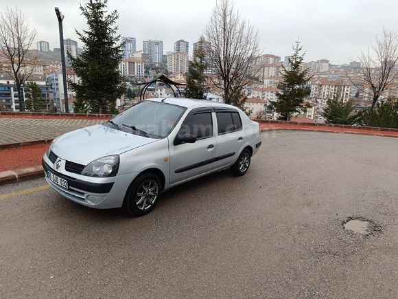Sahibinden Renault Clio 1.4 Authentique 2004 Model