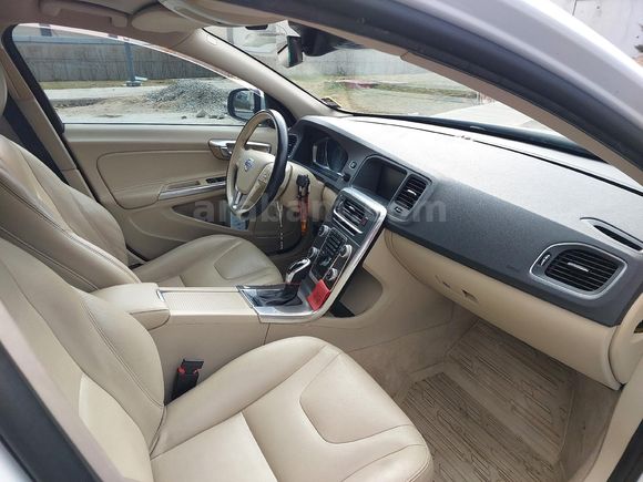 Sahibinden hatasız boyasız değişensiz  Volvo S60 1.5 T3 Advance 2016 Model